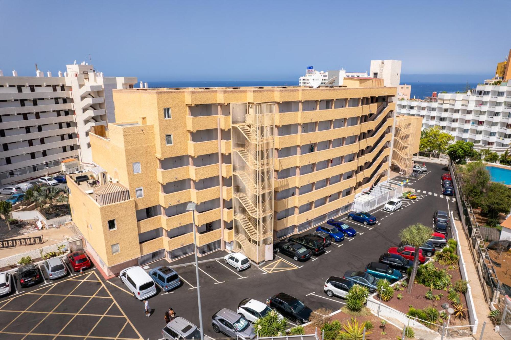 Apartamentos Borinquen Playa de las Americas  Exterior photo