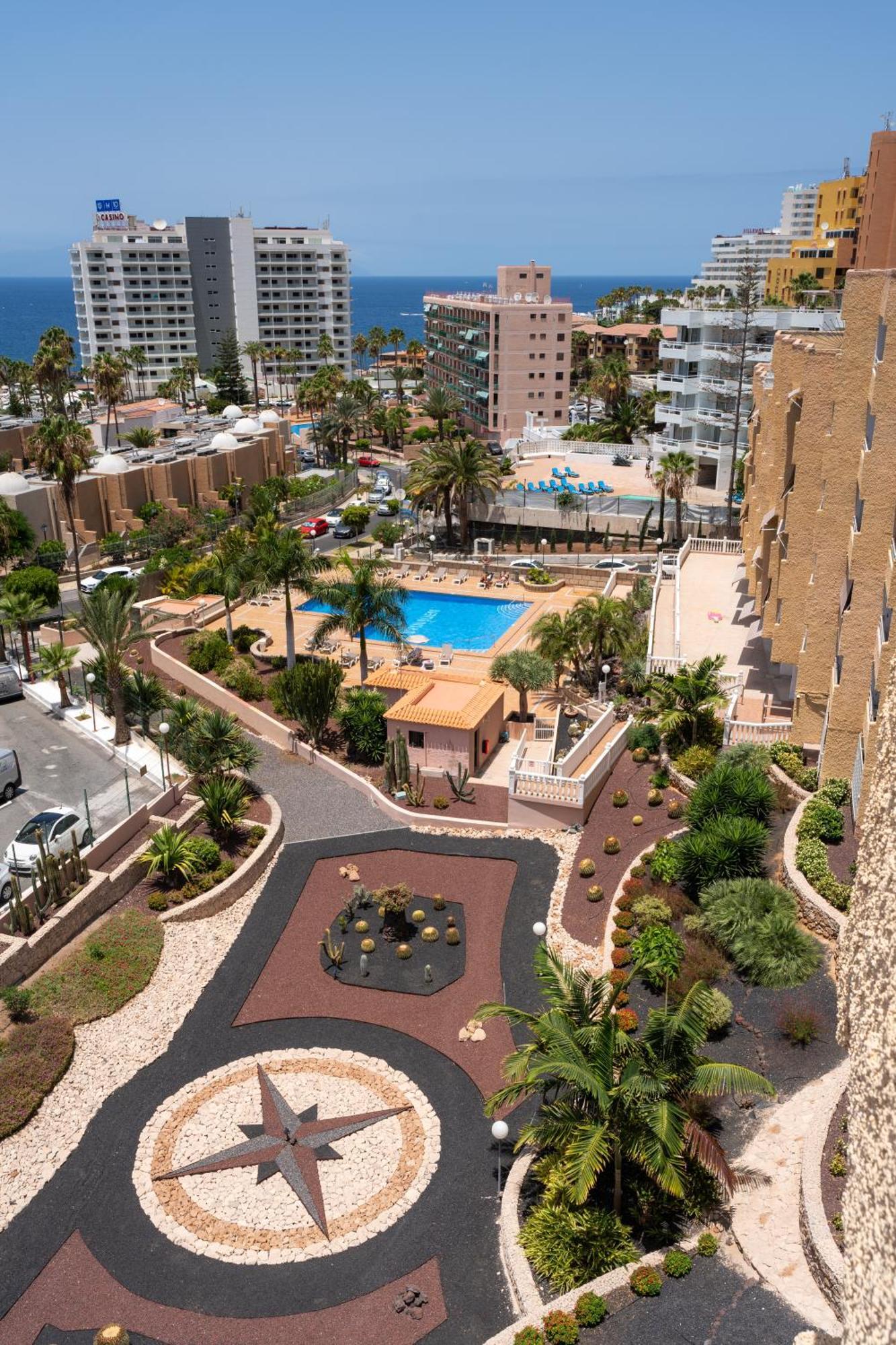 Apartamentos Borinquen Playa de las Americas  Exterior photo